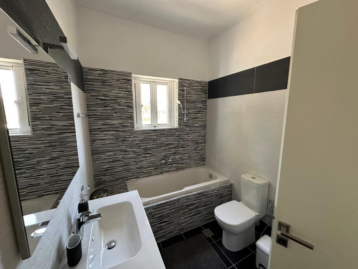 Comfy Hill Apartments Sarandë 外观 照片